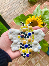 Load image into Gallery viewer, DIY Bizzy Bee Ornament Kit