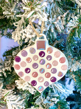 Load image into Gallery viewer, Make-Your-Own Pastel Round & Onion Shaped Ornaments Kit
