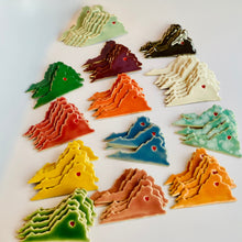 Load image into Gallery viewer, Make-Your-Own Round Mosaic Virginia State Coasters