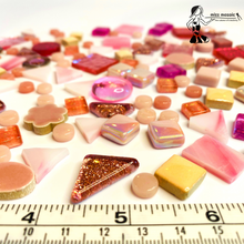 Load image into Gallery viewer, DIY Mosaic Heart Wall Plaque Kit