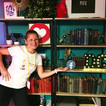 Load image into Gallery viewer, Private Mosaic Making Lessons with The Mizz