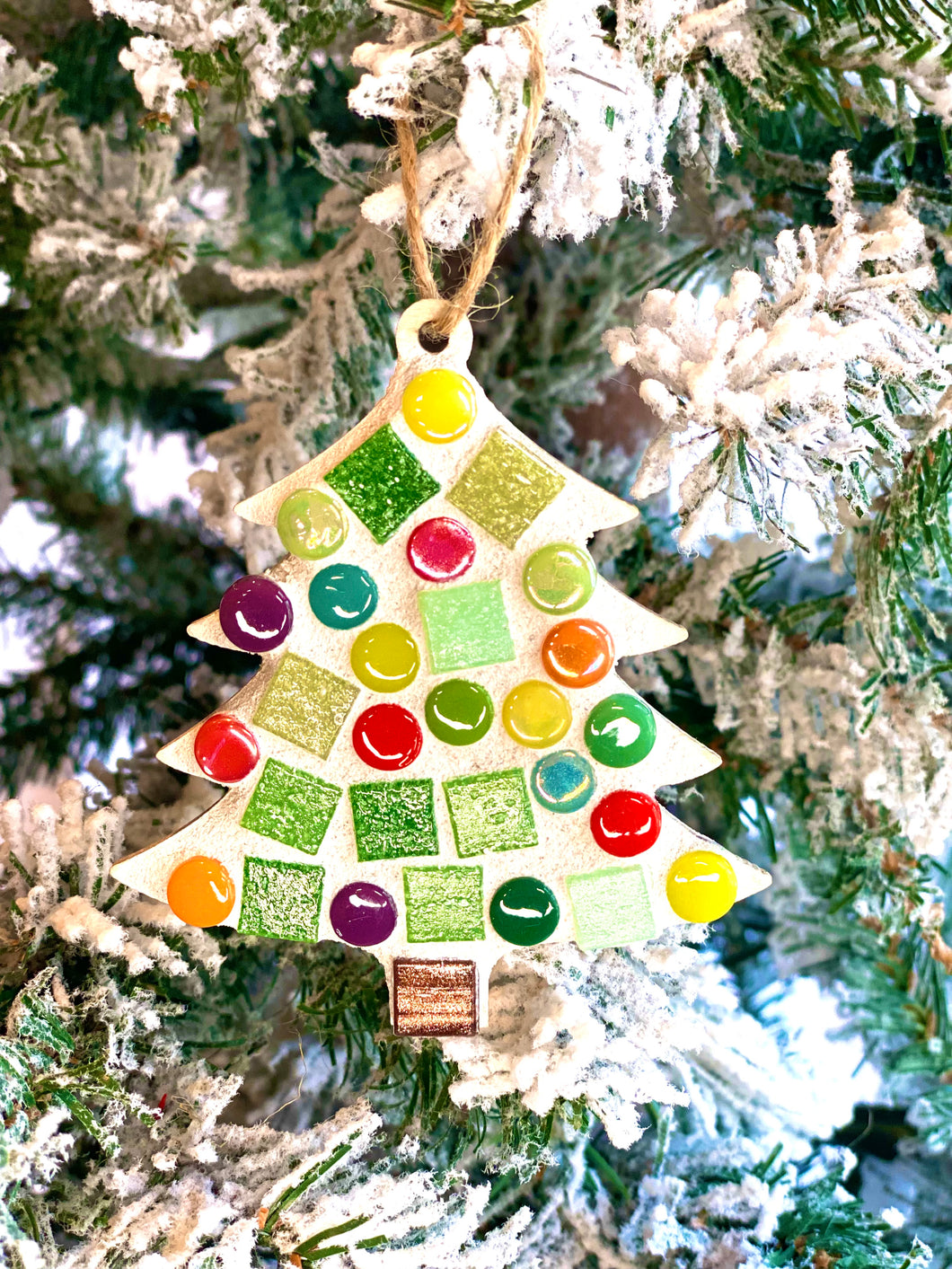 Make-Your-Own Traditional Tree Ornaments Kit