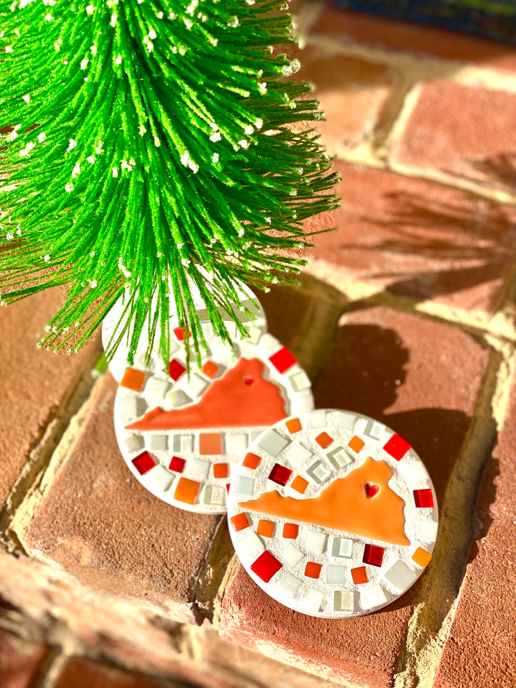 Make-Your-Own Round Mosaic Virginia State Coasters