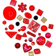 Load image into Gallery viewer, DIY Mosaic Heart Art Outline Wall Plaque
